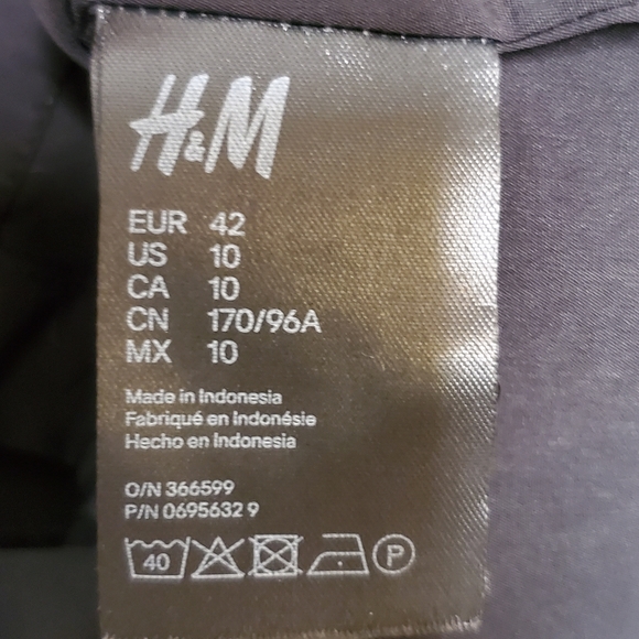 Black Loose Fit Button Up Career Blouse - Picture 5 of 5